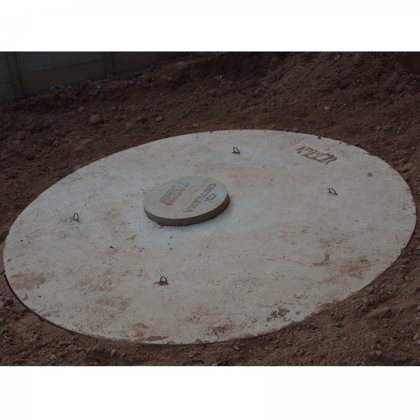 Tampa em concreto armado